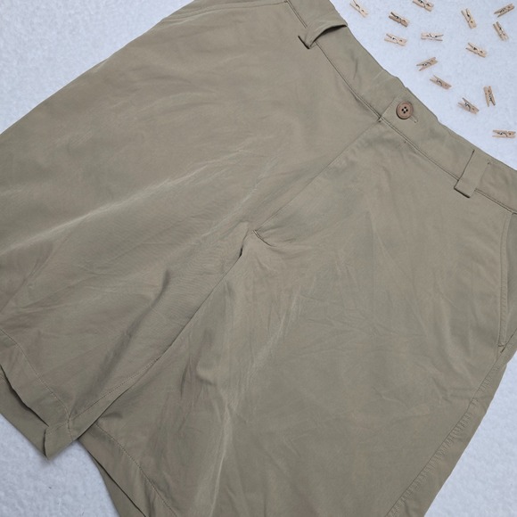 Under Armour Other - Under Armour Performance Shorts Men's 36R Khaki‎ Stretch Golf Activewear